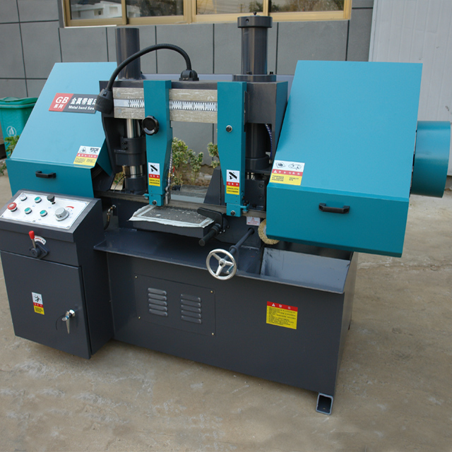 metal cutting band saw GB4235 with manual clamping easy to operate