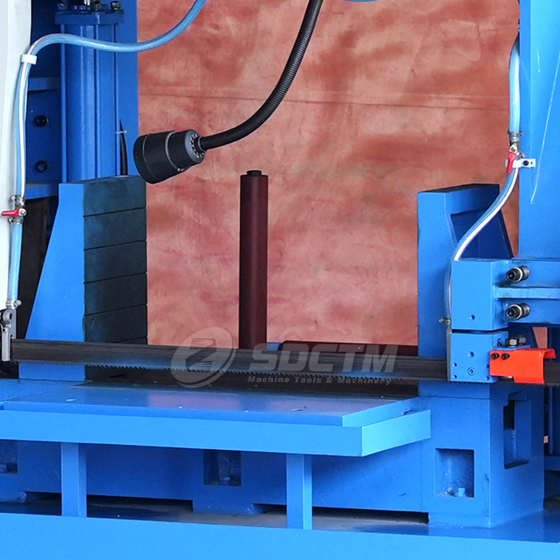 Industrial Grade GB4260 Band Saw Machine Horizontal Metal Band Saw Manual Tension Core Including Motor Engine Gear