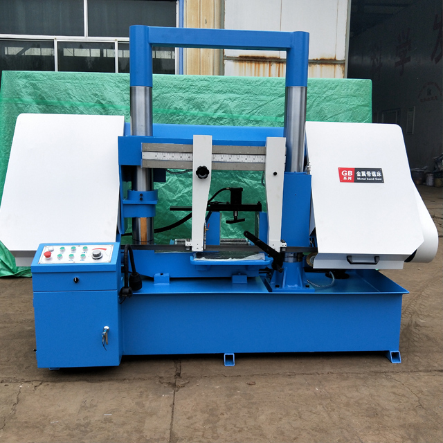 Horizontal metal band sawing machine GB4250 for metal cutting