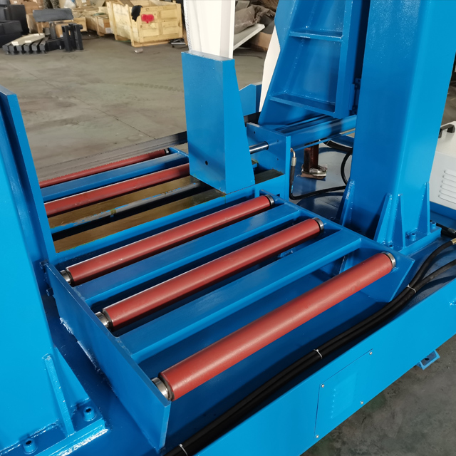 Metal Cutting Band saw Machine GB4280 iron cutting metal band sawing machine