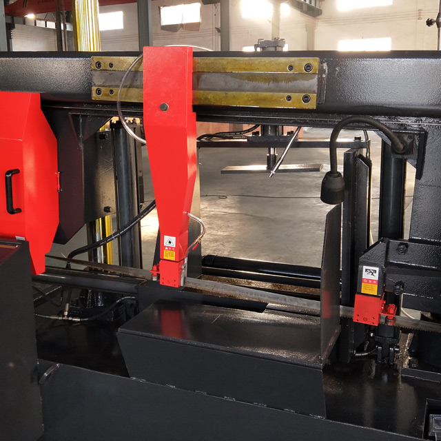 GB42100 Double column horizontal metal cutting sawing machine