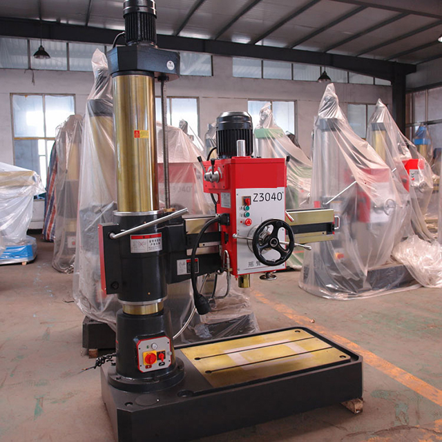 Factory direct sale Z3040 small radial drilling machine for sale