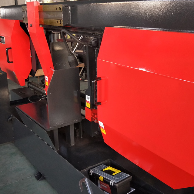 GB4265 conventional Horizontal Metal Band Sawing Machine