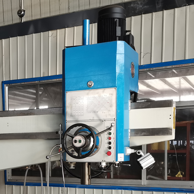 Factory direct sale radial drilling machine Z3063 for easy operation