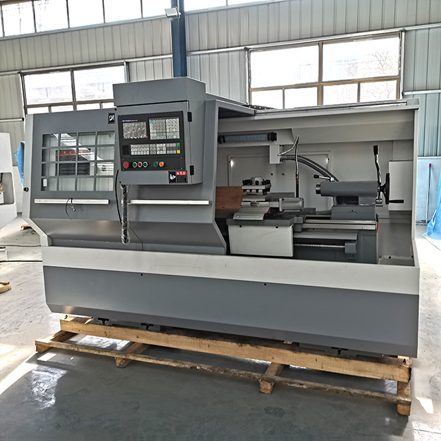 CNC Lathe Machine Center CK6150 Small Metal Turning